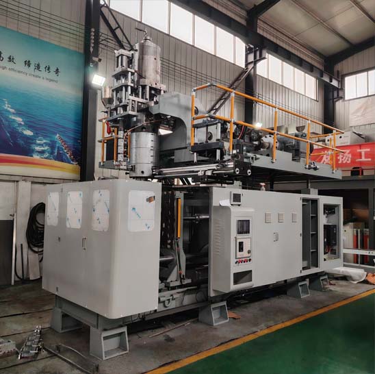 29、50升液位線吹塑機1.jpg